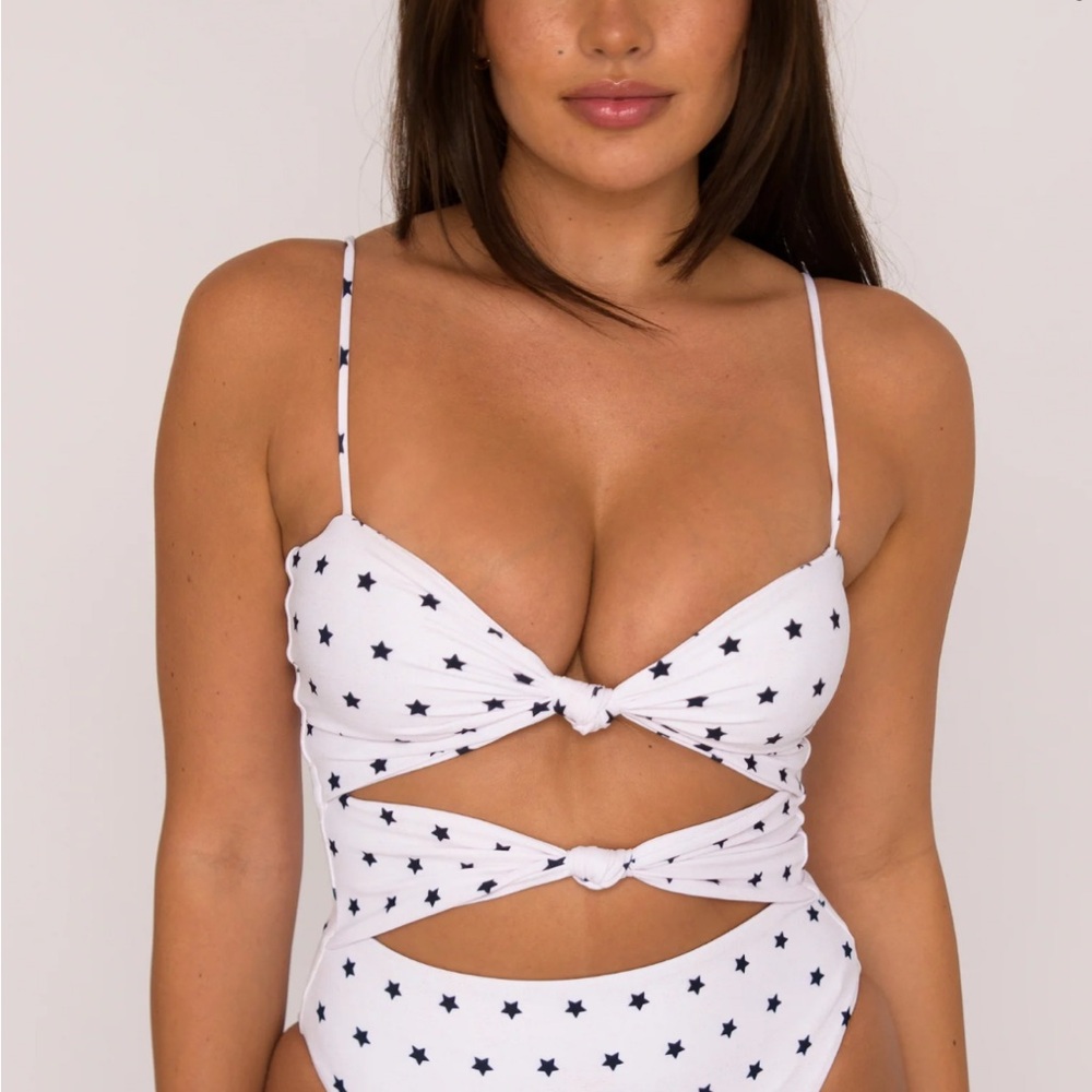 ❌ SOLD ❌ NWT Skatie Lisa One Piece Liberty Swimsuit
